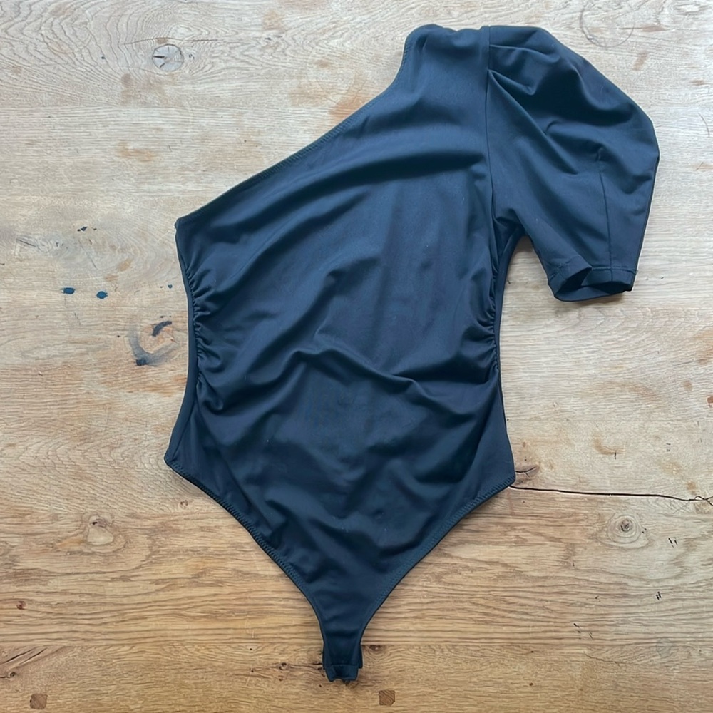 Free People Somethin Bout You Black Puff Sleeve One-Shoulder Bodysuit